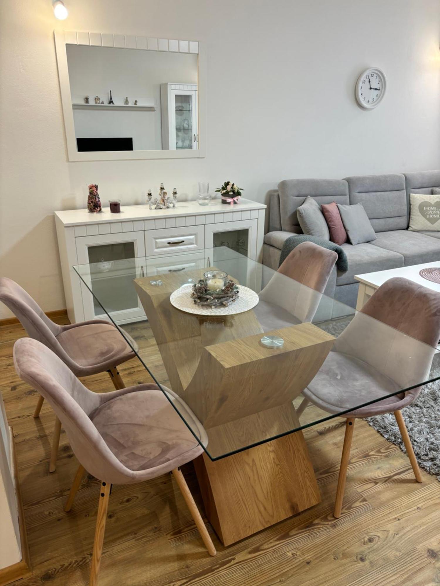 City Heart Luxury Apartment Nové Zámky Buitenkant foto